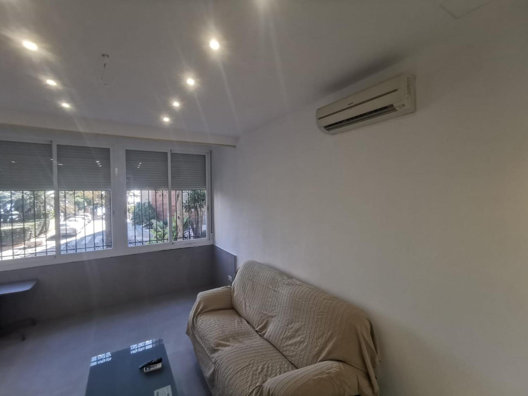 Urbanizacion La Roca, Estudio Torremolinos Rom bilde